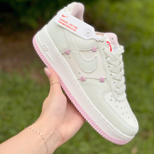 Nike Air Force 1 Low ‘Valentine’s Day’ 2025 - Image 7