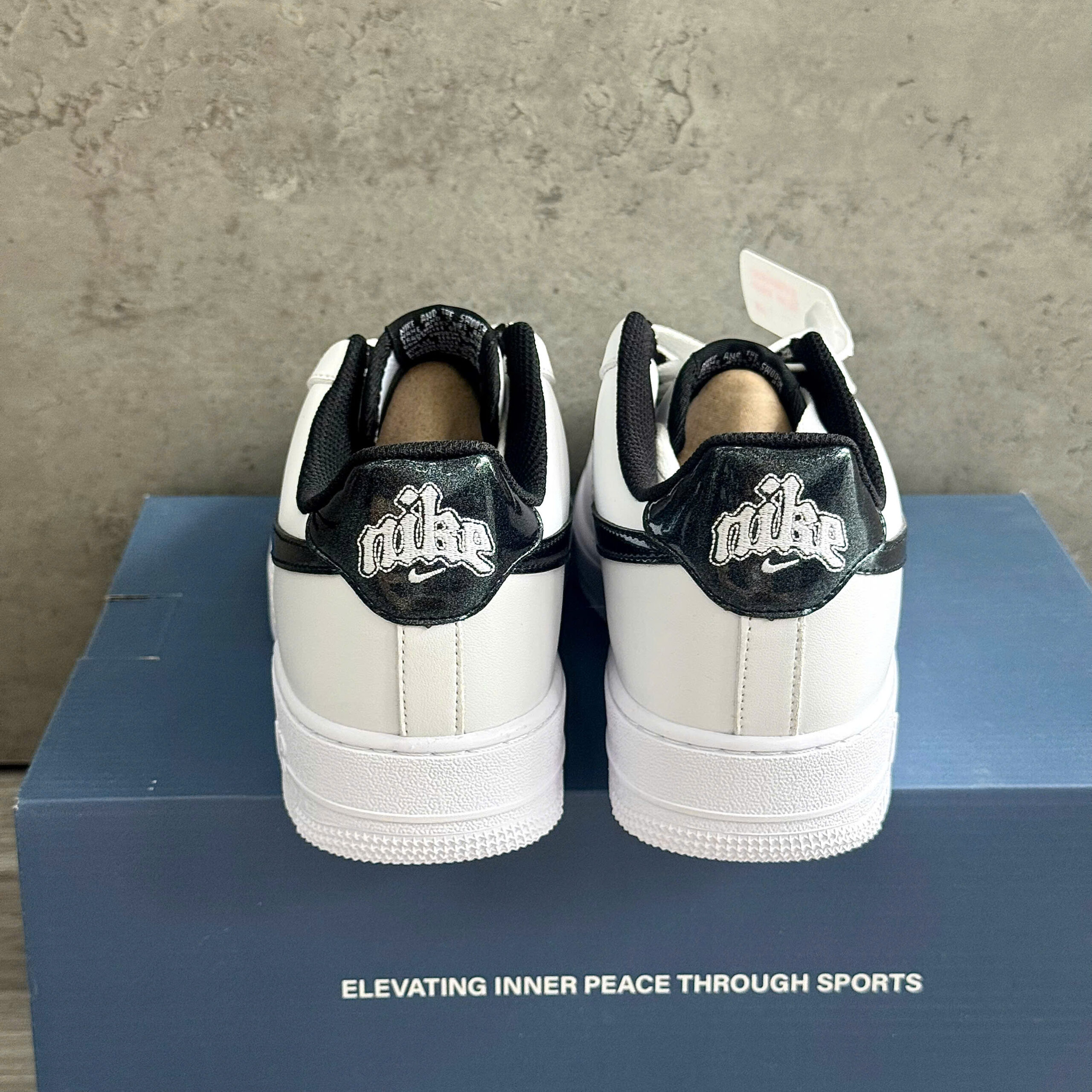 Nike Air Force 1 World Champs - Ảnh 3