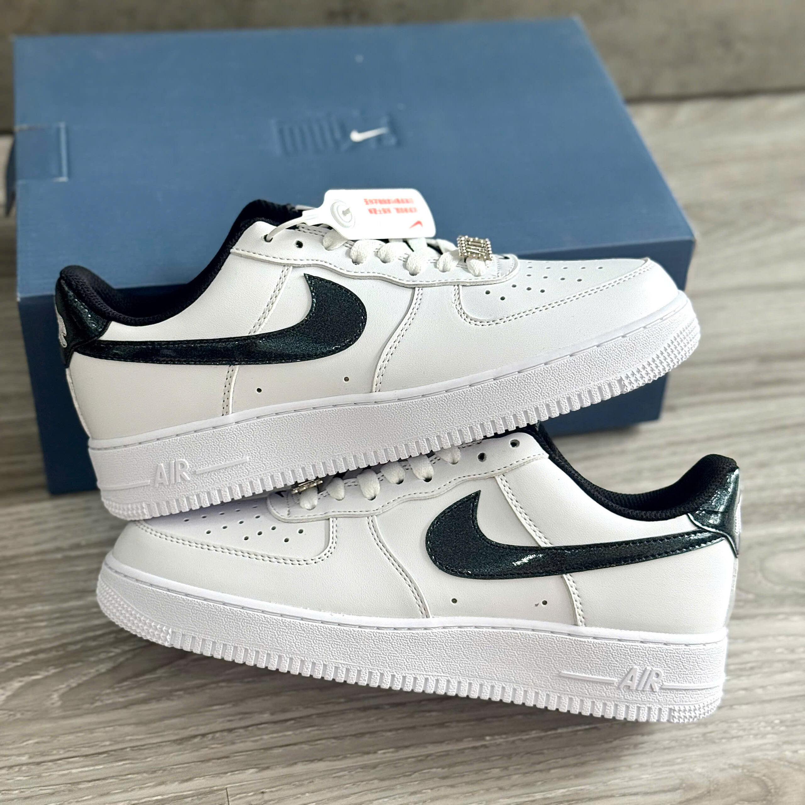 Nike Air Force 1 World Champs - Ảnh 5