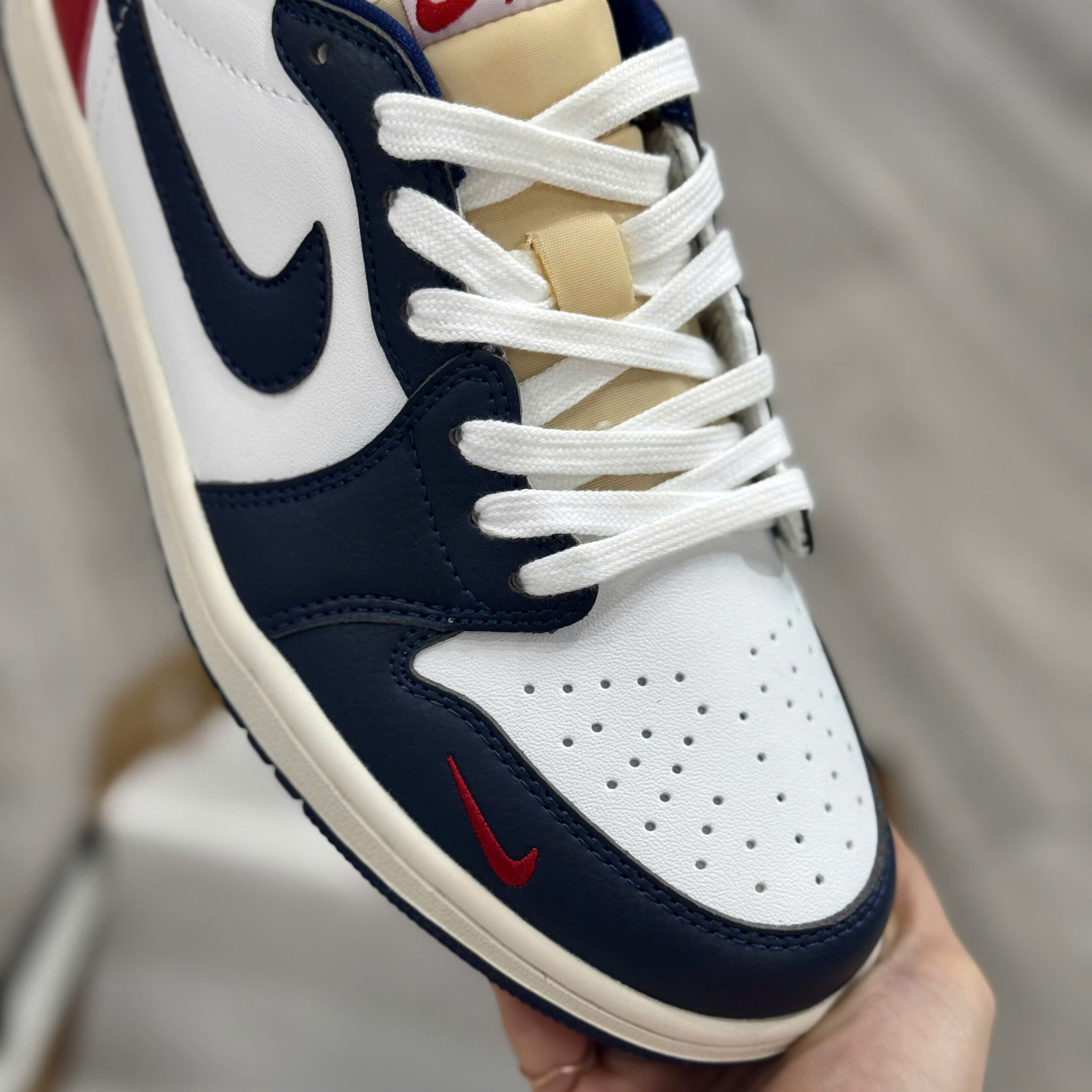 Jordan 1 Low Howard University - Ảnh 4