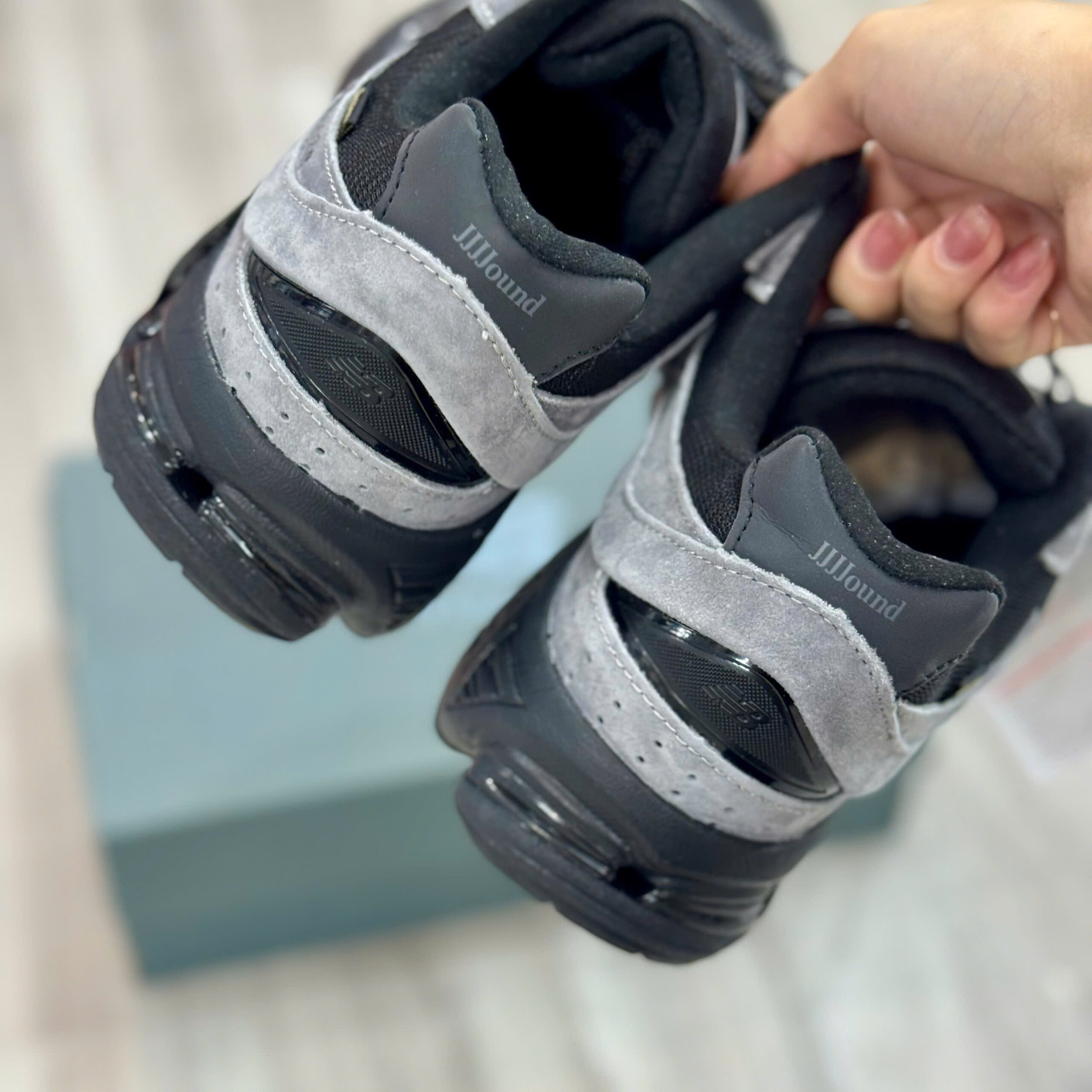 NB2002R XÁM ĐẬM - Ảnh 4