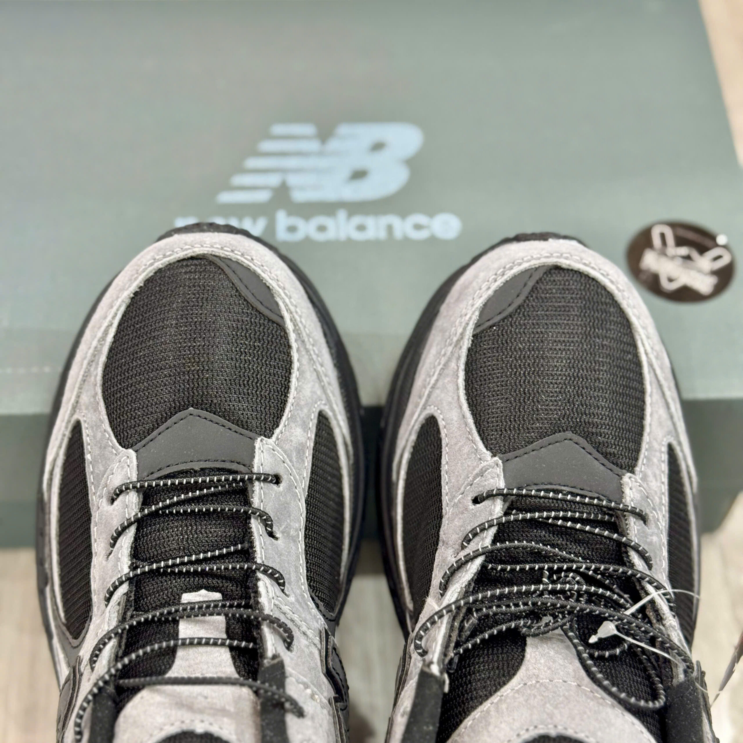 NB2002R XÁM ĐẬM - Ảnh 2