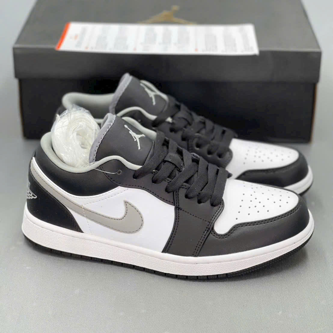 Jordan 1 Low Smoke Grey